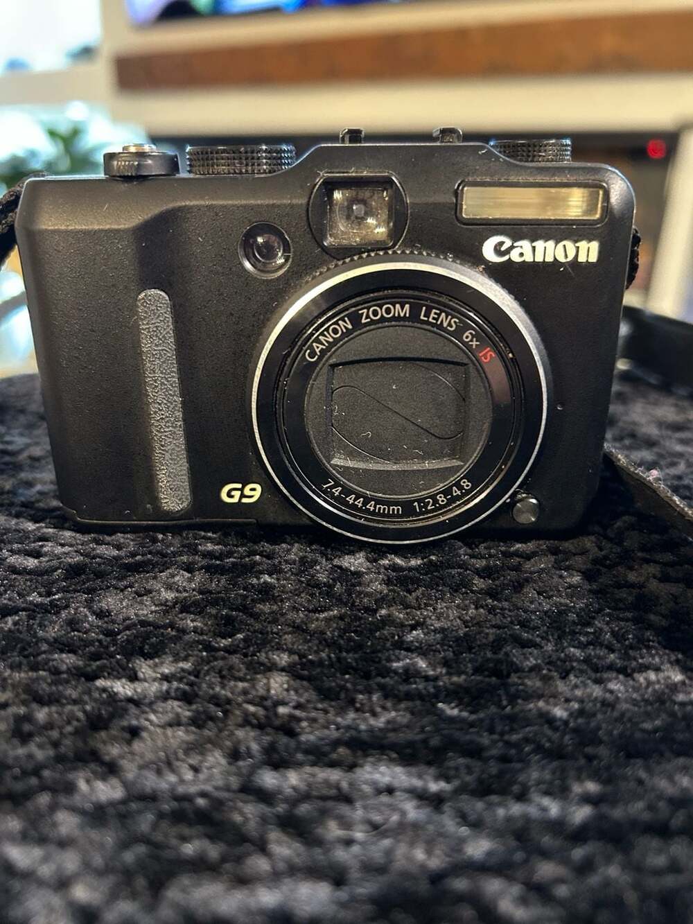 Canon PowerShot G9 12.1MP Digital Camera Black